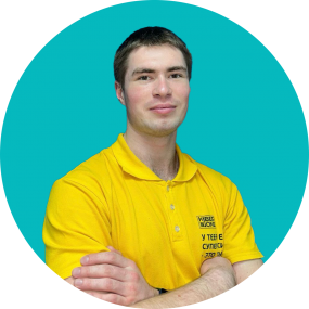 Эрик - КИБЕРшкола программирования для детей, компьютерные курсы для школьников, начинающих и подростков - KIBERone г. Таганский